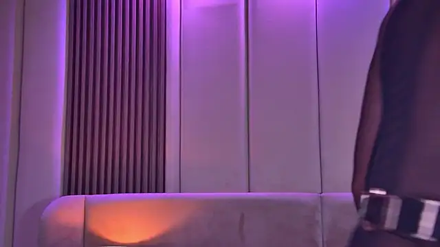 StephanieYves online show from March 2026 06:46:01 PM