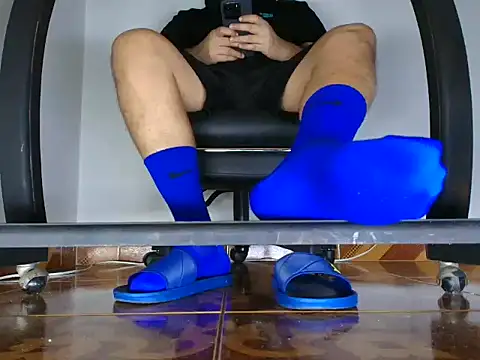 Alphacashmaster777 online show from January 2026 12:32:02 PM