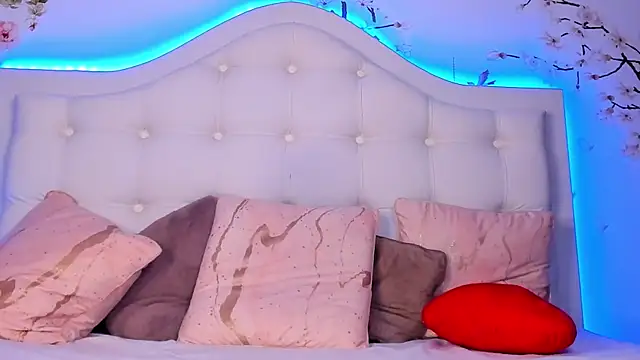 TinyBlair online show from March 2026 05:37:02 AM