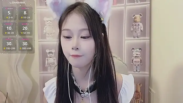 -Annababy online show from November 2025 03:49:01 PM