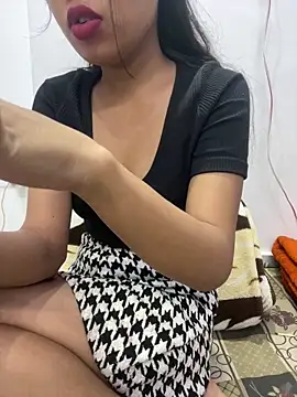 Triptii 0 online show from December 2025 07:18:01 PM