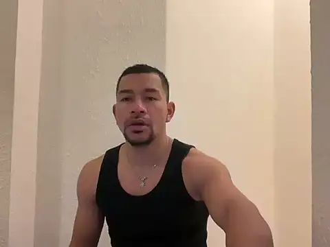 esleider12 online show from December 2025 08:08:01 AM