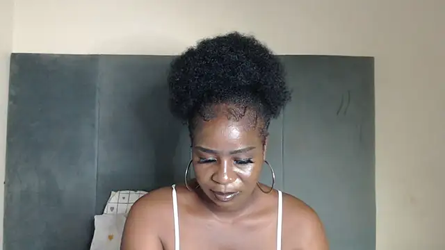Chocolatebae86 online show from March 2026 07:42:01 PM