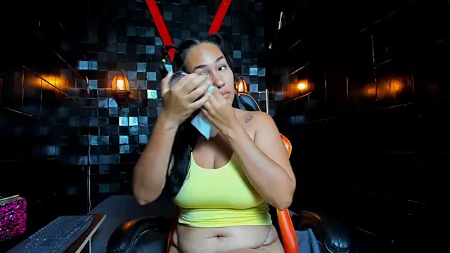 AzumiWalker online show from March 2026 02:17:02 AM