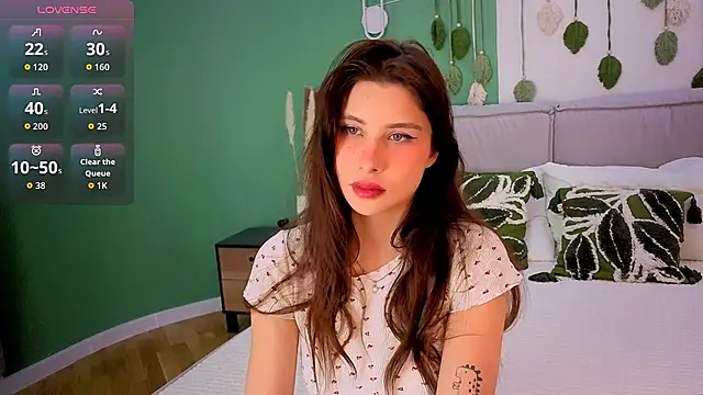 Danielle Eddwards online show from February 2026 02:35:01 PM