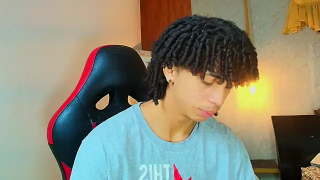 kim curlyy online show from July 2026 04:25:02 PM