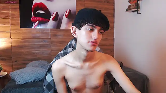 Michaelkoiv online show from April 2026 11:47:01 AM