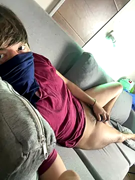 taehyun10 online show from December 2025 12:25:02 PM