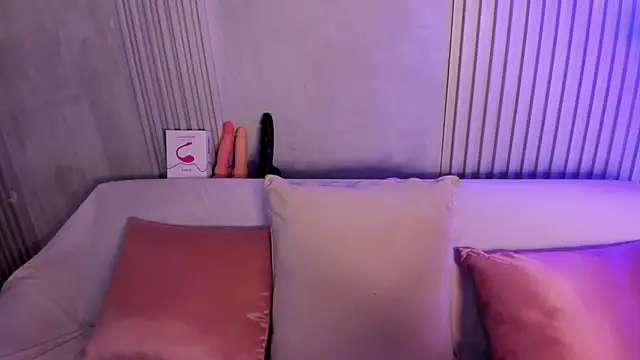 AmberHarpper online show from December 2025 07:41:02 PM