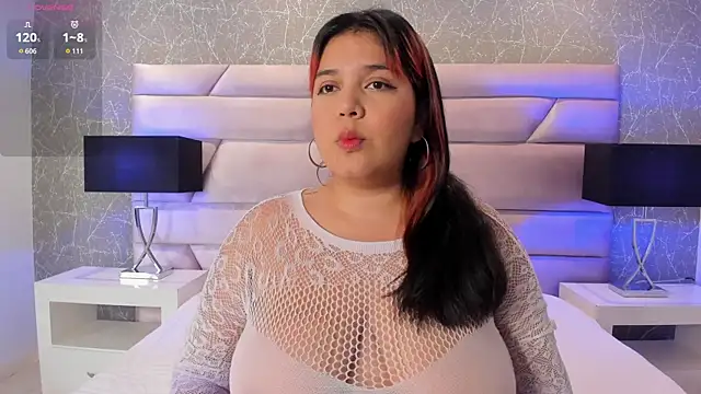 AmberHarpper online show from April 2026 07:48:01 PM