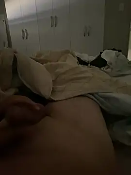 MatiG2323 online show from February 2026 12:37:02 PM