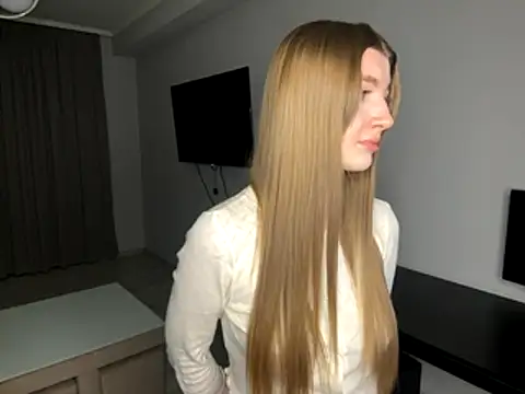 Michell Rosse online show from November 2025 07:39:02 PM