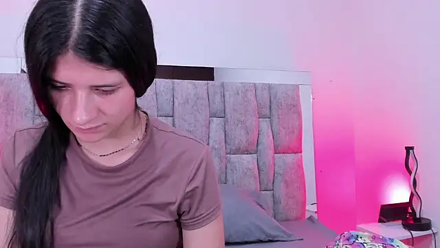 ZafiraNavarro online show from January 2026 09:35:02 PM