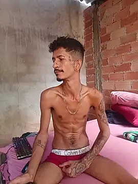 Snapshot of theyllorwillian chatting on May 2026 05:52:02 PM theyllorwillian online show from May 2026 05:52:02 PM