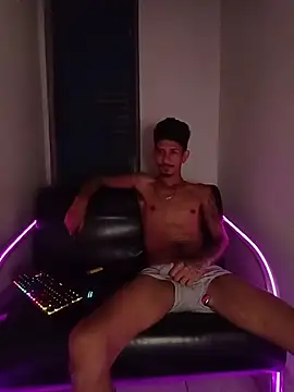 theyllorwillian online show from July 2026 01:07:01 AM