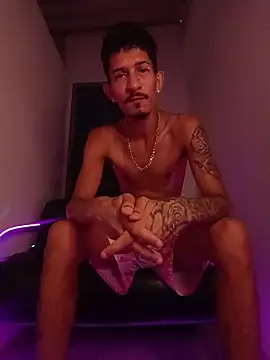 theyllorwillian online show from July 2026 01:56:01 PM