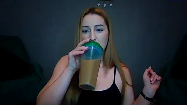 dixielarys online show from January 2026 06:00:02 PM