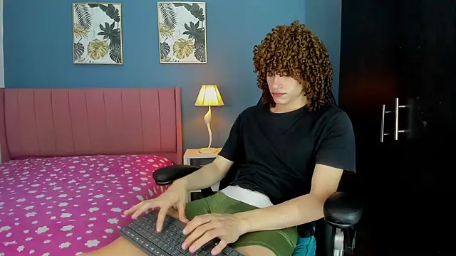 joss shellby online show from April 2026 03:53:01 PM