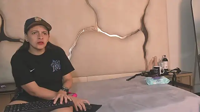 Alyssa Noah online show from March 2026 03:03:02 AM