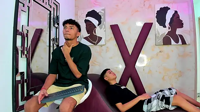 COUPLES BOYS online show from February 2026 01:24:02 AM