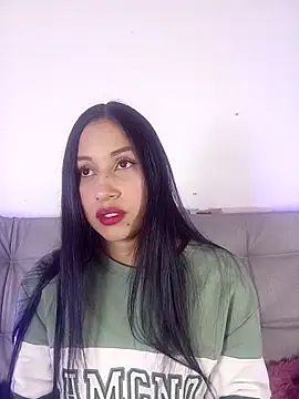 Taylor  Swiftt online show from April 2026 01:59:02 AM