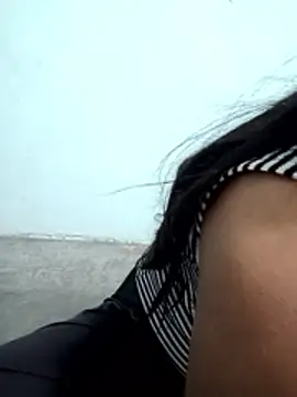 Zoyaa-Zubair online show from April 2026 09:35:02 AM