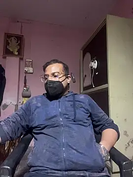 Saxymood1111 online show from February 2026 05:25:01 PM