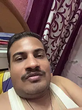 Saxymood1111 online show from May 2026 10:56:02 AM