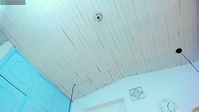 Hot Darliing online show from January 2026 06:33:01 PM