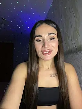 MonikaSi online show from January 2026 04:44:01 PM