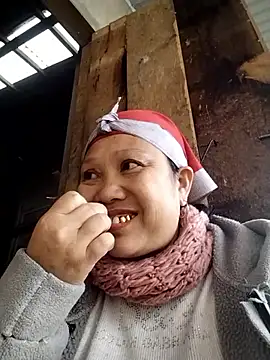 Snapshot of LeoPet2x chatting on February 2026 03:26:01 AM LeoPet2x online show from February 2026 03:26:01 AM