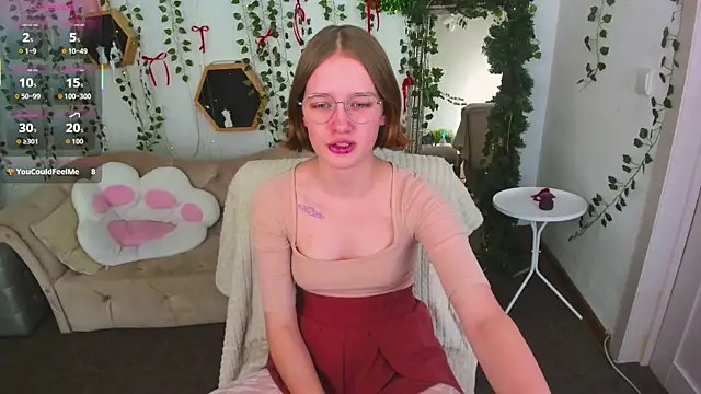 Mia Mooore online show from January 2026 01:27:02 PM