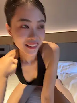 Snapshot of youyou-baby999 chatting on July 2026 02:15:02 AM youyou-baby999 online show from July 2026 02:15:02 AM