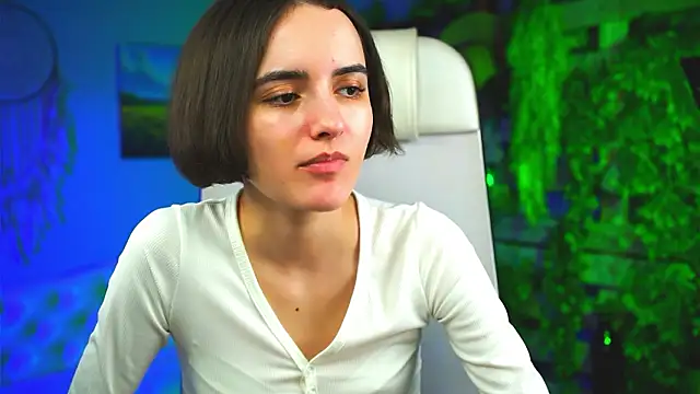 KateWillows online show from March 2026 08:19:01 AM