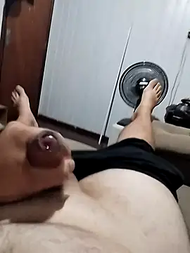 Tenenterodrigo online show from December 2025 05:30:01 PM