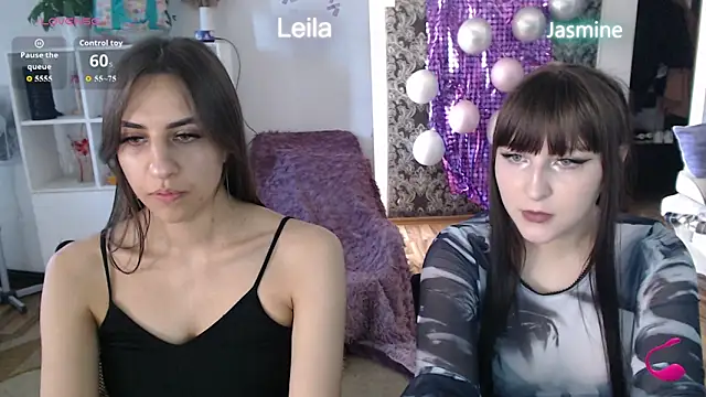Snapshot of JasmineAdamss chatting on June 2026 08:07:01 AM JasmineAdamss online show from June 2026 08:07:01 AM