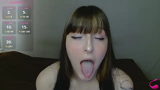 Snapshot of JasmineAdamss chatting on July 2026 08:17:02 AM JasmineAdamss online show from July 2026 08:17:02 AM