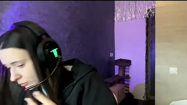 AngeliqueSulima online show from December 2025 07:14:02 AM