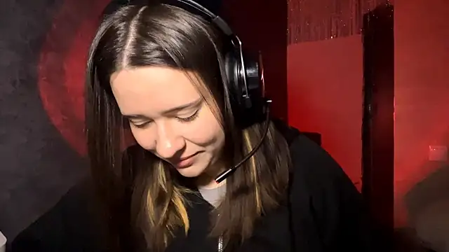 AngeliqueSulima online show from January 2026 02:08:01 PM