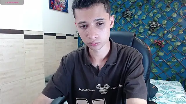 LucassSmith11 online show from April 2026 08:20:02 PM