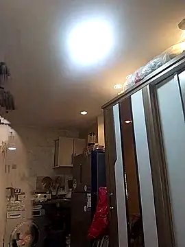 lolotheone online show from April 2026 12:24:02 AM