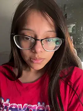 Snapshot of omifresita chatting on July 2026 03:35:02 AM omifresita online show from July 2026 03:35:02 AM