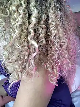 BonnieRitz online show from December 2025 09:02:01 AM