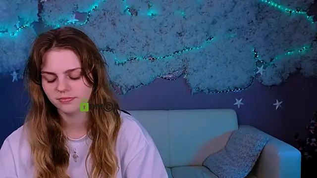 mikameovv online show from March 2026 03:51:02 PM