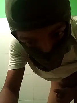 Hot Student00 online show from December 2025 07:03:01 AM