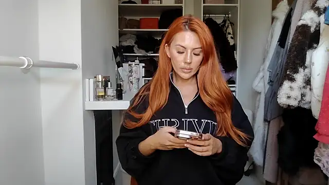 Emberreignedit online show from February 2026 03:43:02 PM