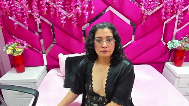 Alexa Sanz online show from December 2025 07:20:02 PM