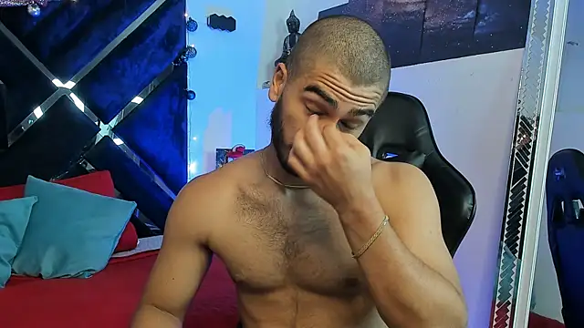 Franco banderas online show from December 2025 12:53:02 PM