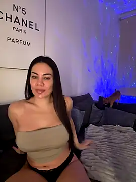 AsianDreamx online show from December 2025 08:06:02 PM