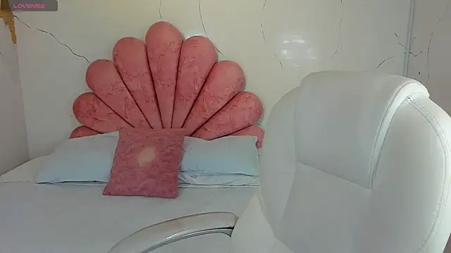 Cherrybombs  online show from March 2026 12:44:01 PM